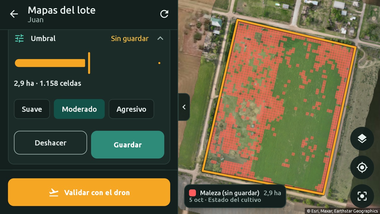 AvanSys Pilot en el control: el mapa de malezas del lote con el umbral y el botón «Validar con el dron»